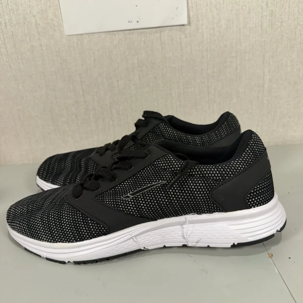 11.5 Men La‎ Gear Athletic Sneakers Black